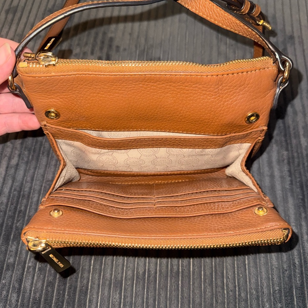Michael Kors Tan Leather MK Logo Crossbody Bag - Picture 5 of 8